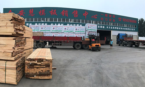 建築模闆批發運輸優勢